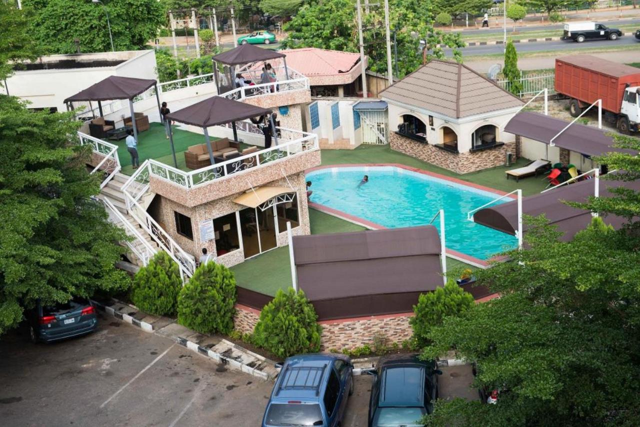 Room in Lodge - Grand Ibro Hotel Abuja Jabi Buitenkant foto