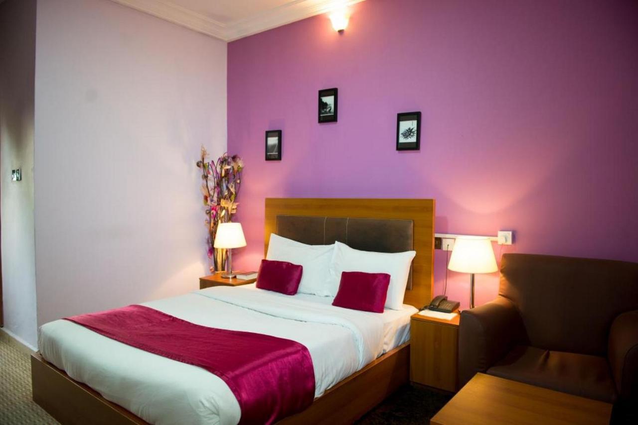 Room in Lodge - Grand Ibro Hotel Abuja Jabi Buitenkant foto